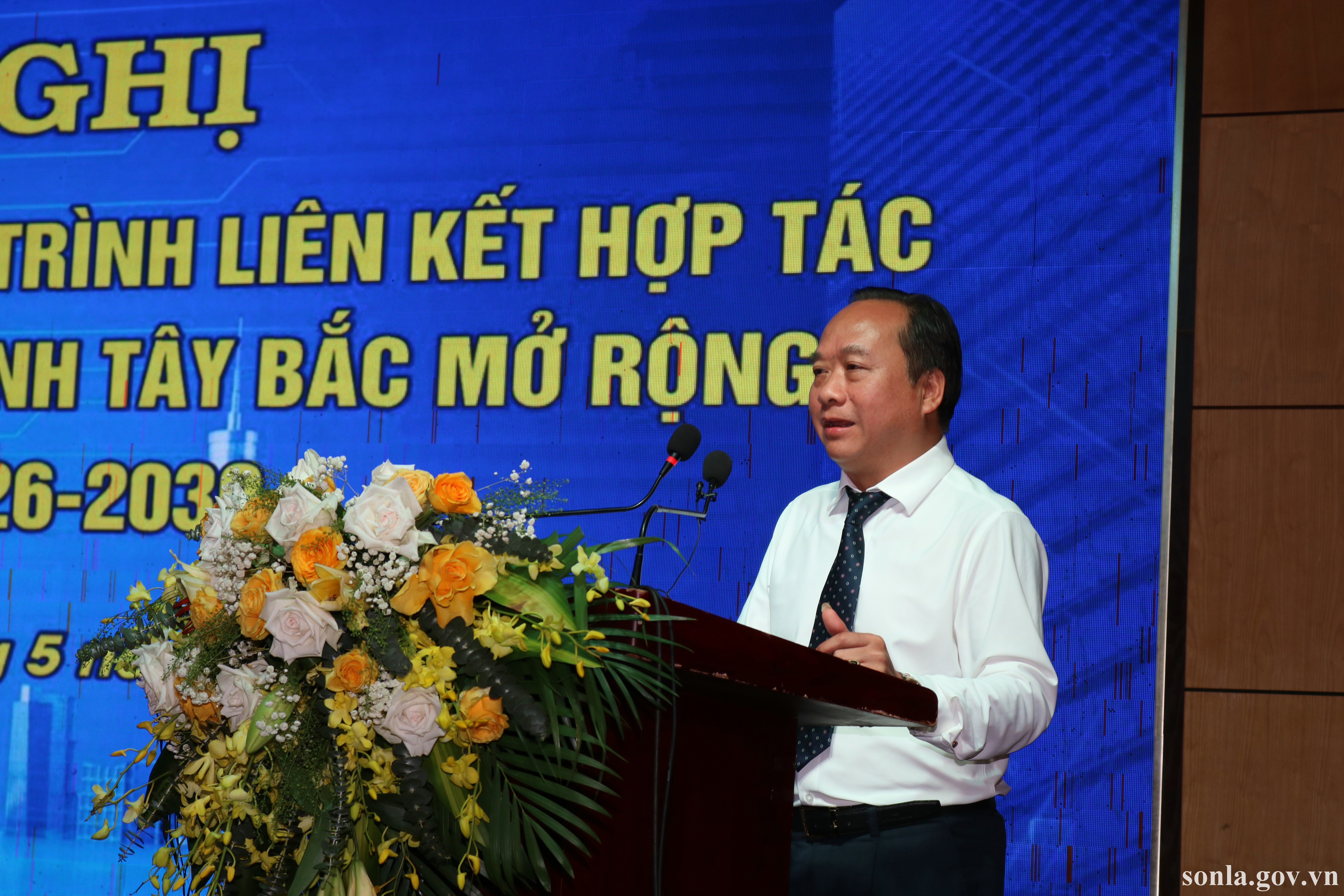 anh tin bai